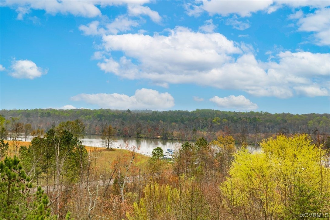 301 Beacon Ridge Drive Unit: 504