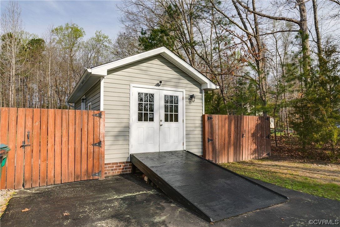 17300 Ivory Bill Lane