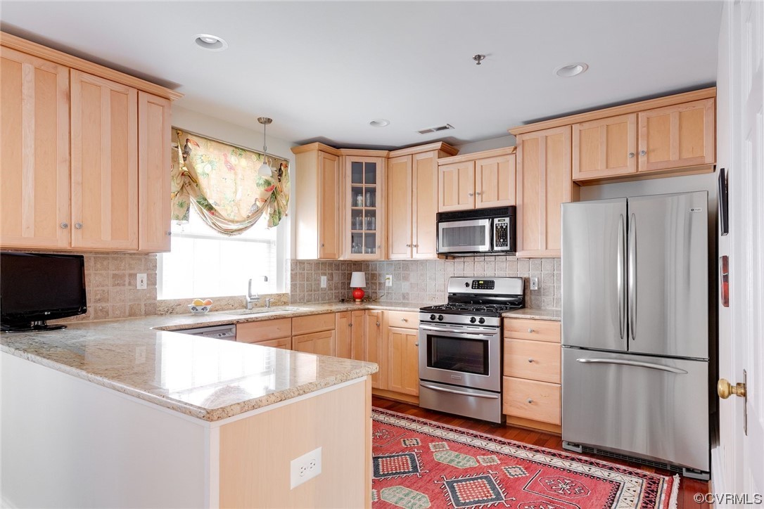 1524 W Avenue Unit: 21