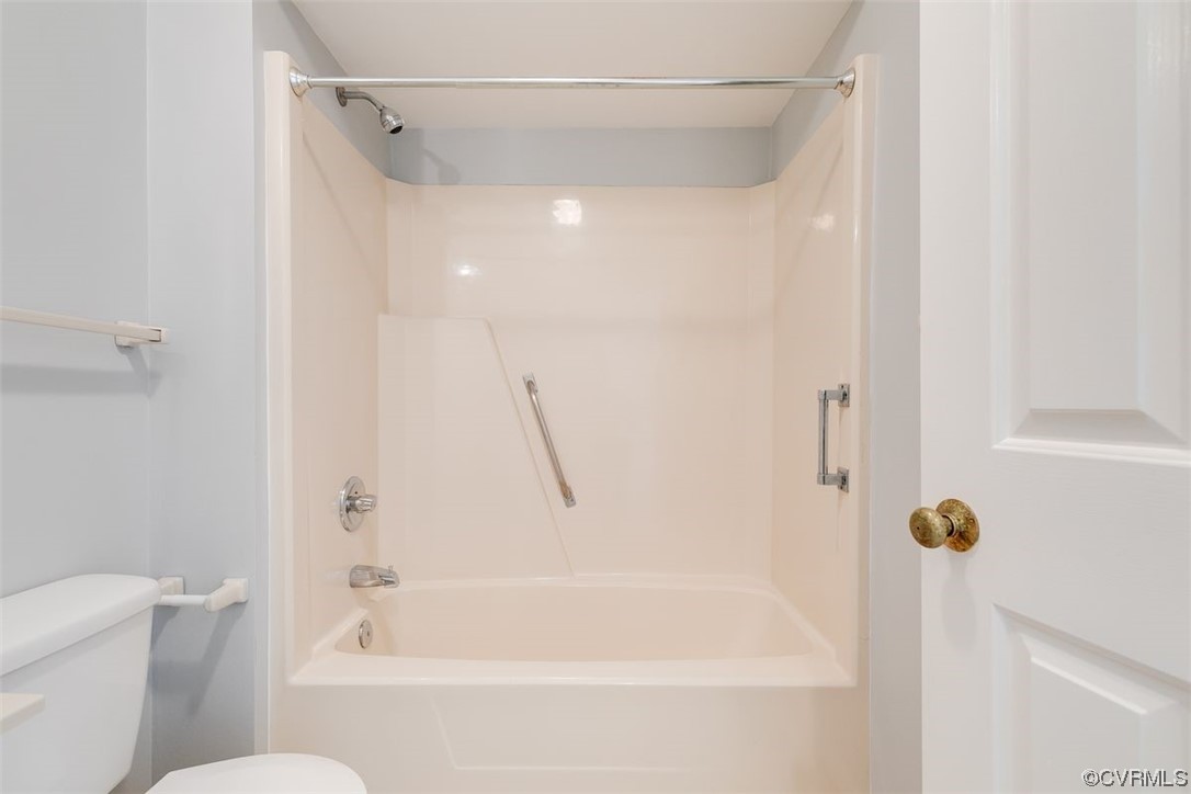 3138 Lake Terrace Court Unit: 3138
