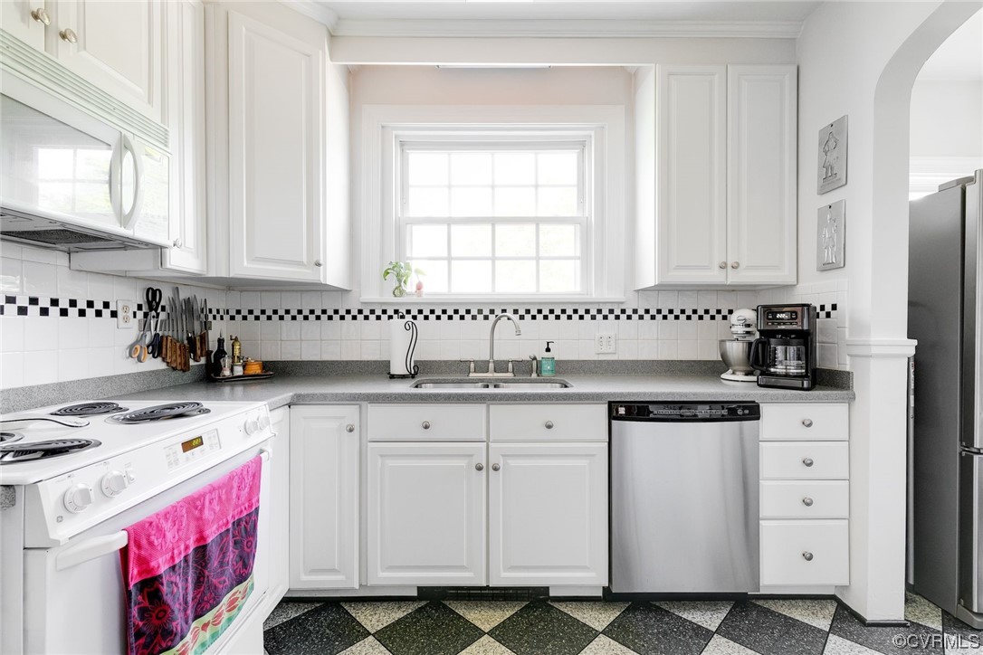 329 Albemarle Avenue