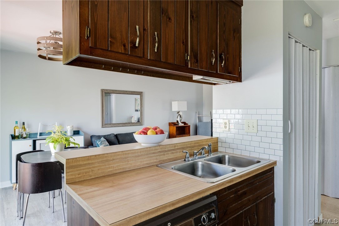 3002 Duck River Court