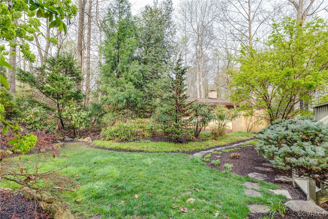 7679 Rockfalls Drive