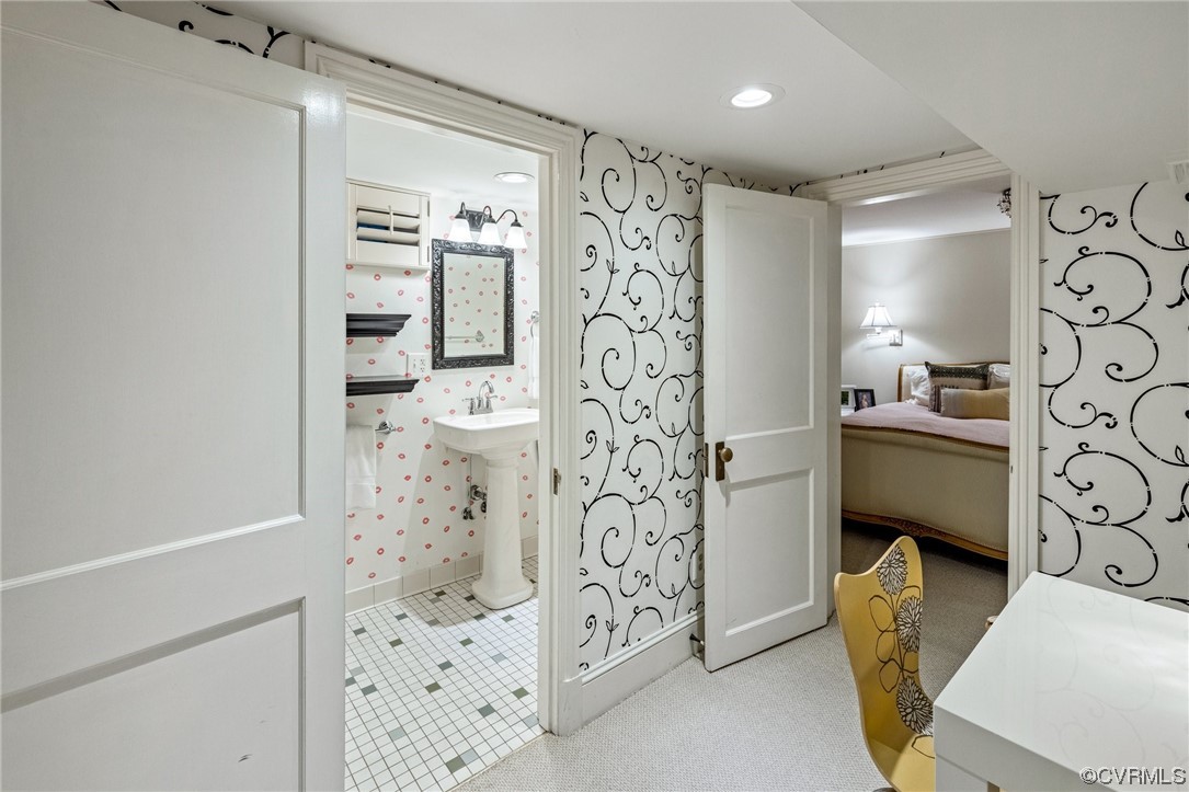 3102 Monument Avenue