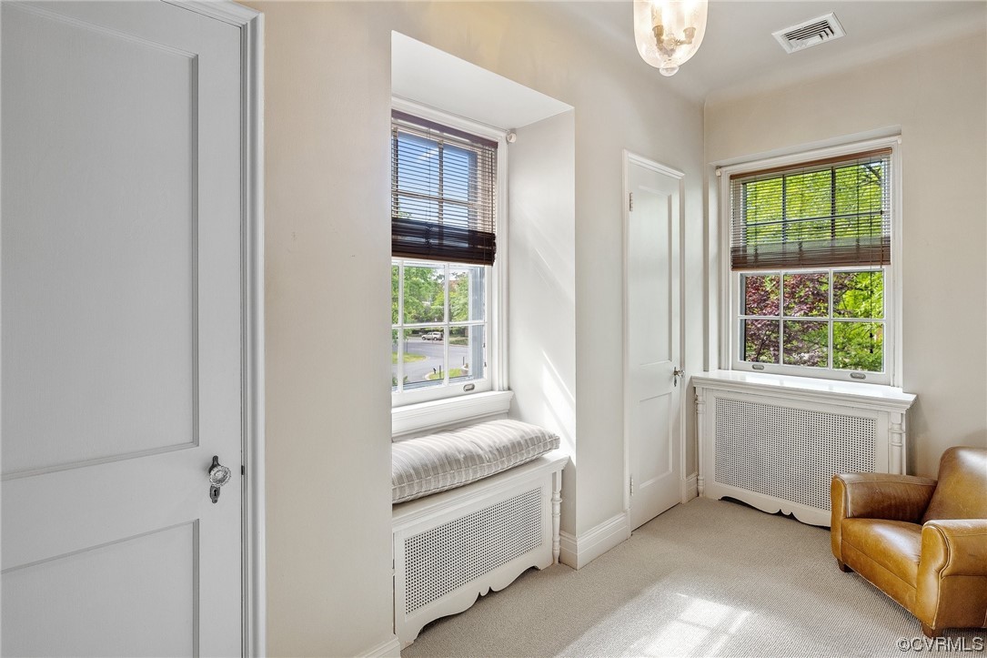 3102 Monument Avenue