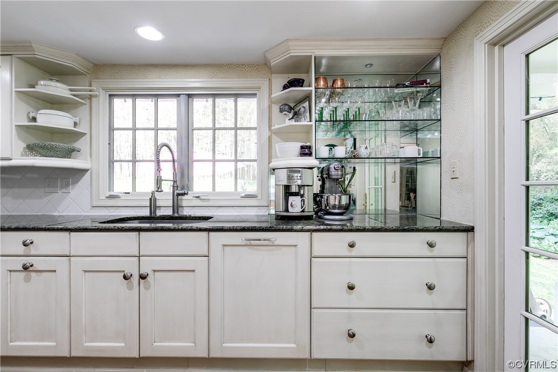4103 Beechmont Road