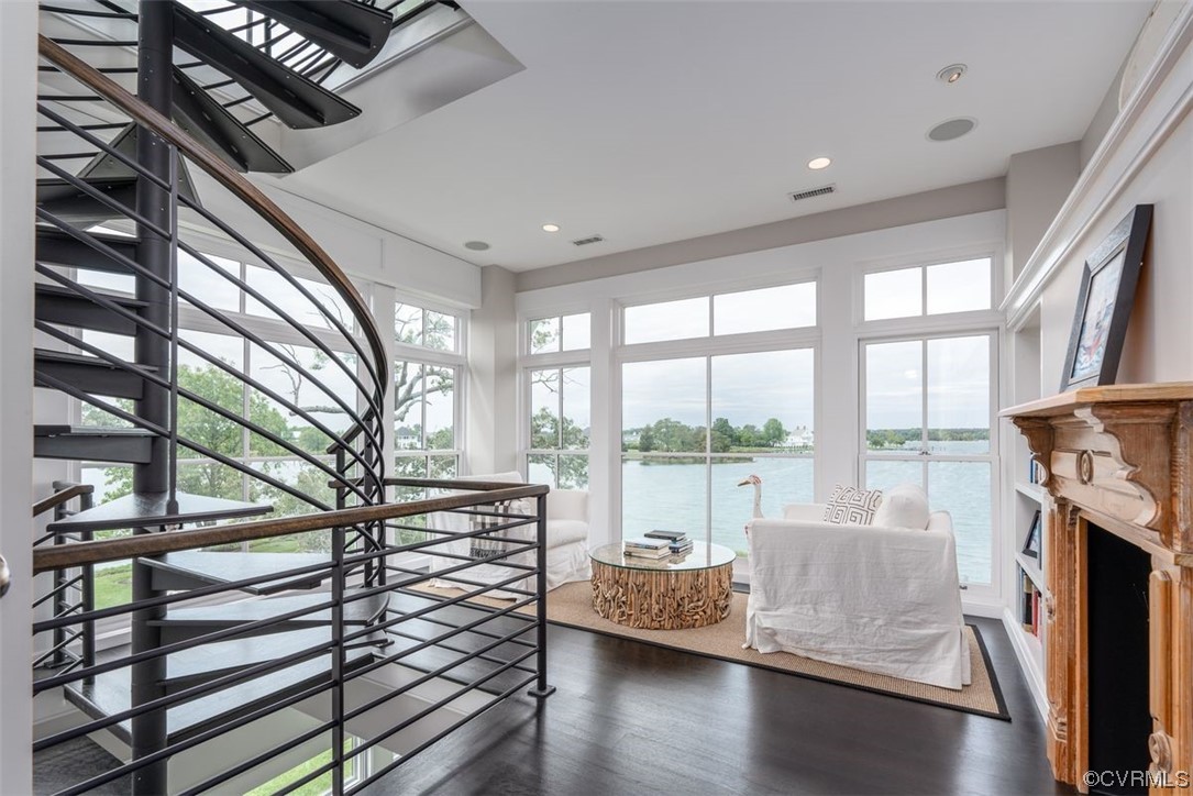 111 Dymer Beach Drive