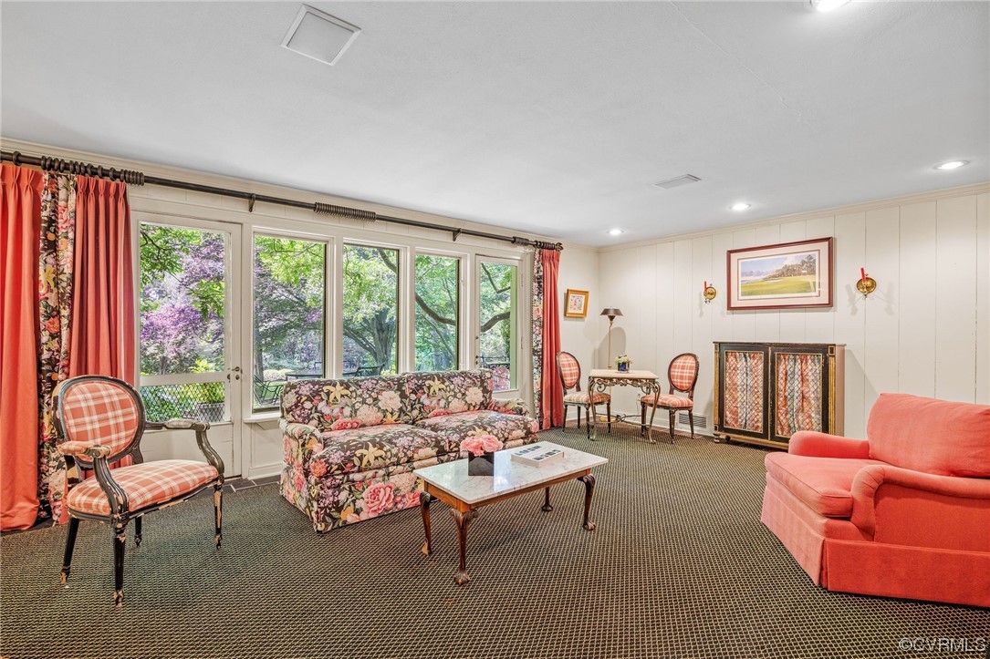 6120 Saint Andrews Lane