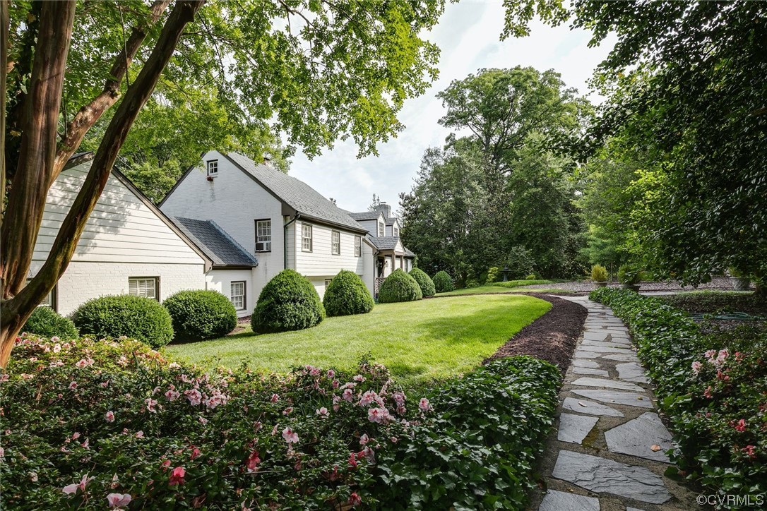 8100 River Road