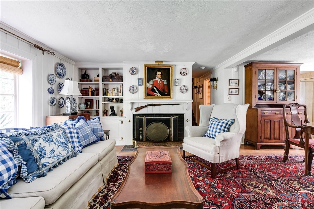 8100 River Road