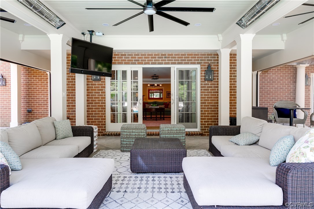 12419 Walnut Hill Drive