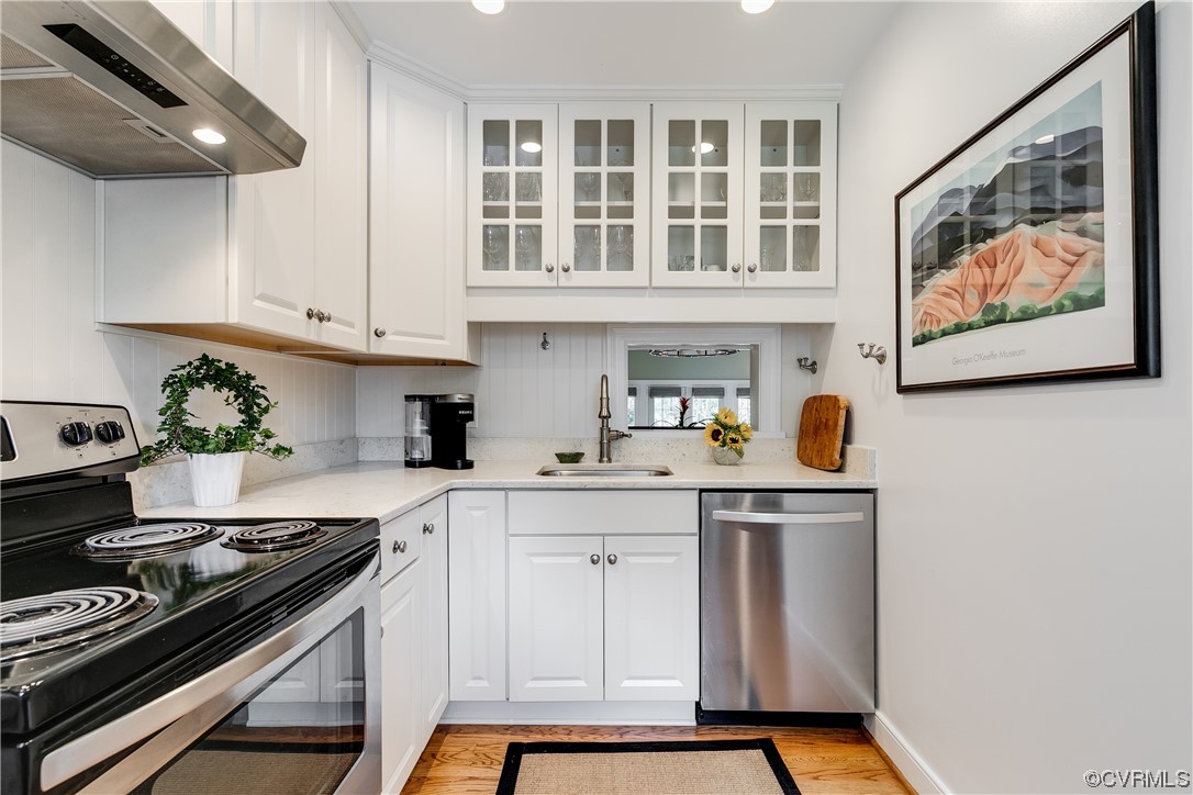 300 N RIDGE Road Unit: 18