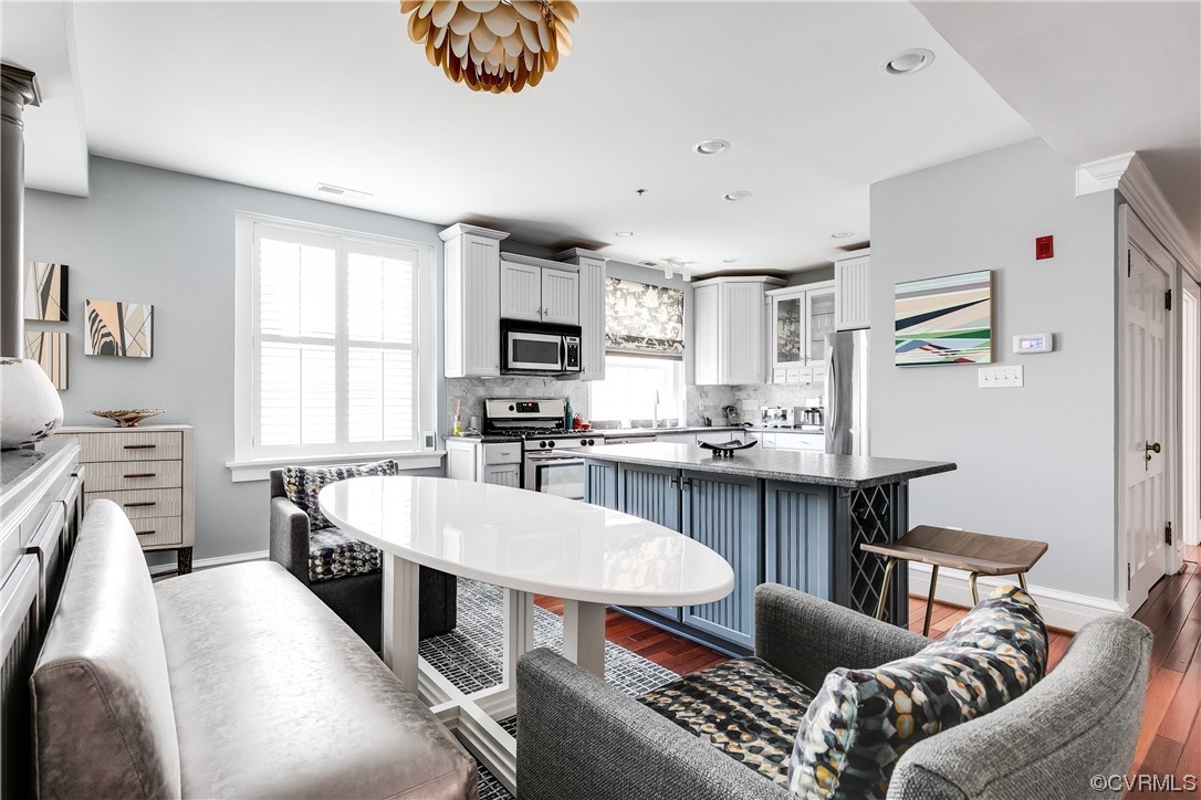 1524 West Avenue Unit: 23