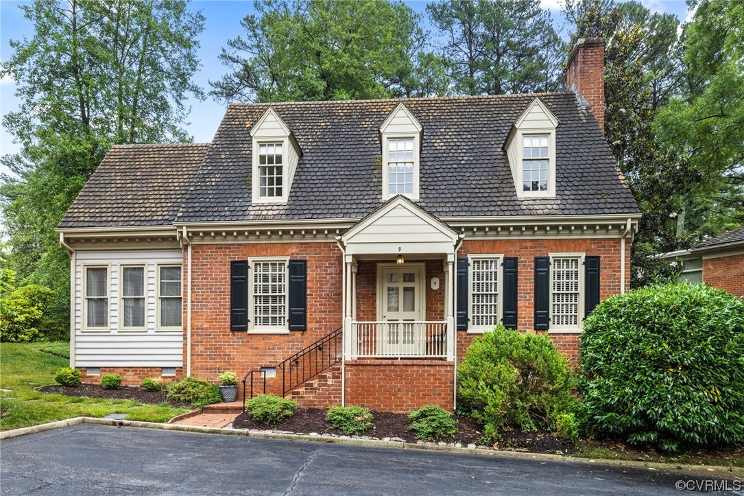 6161 River Road Unit: 9
