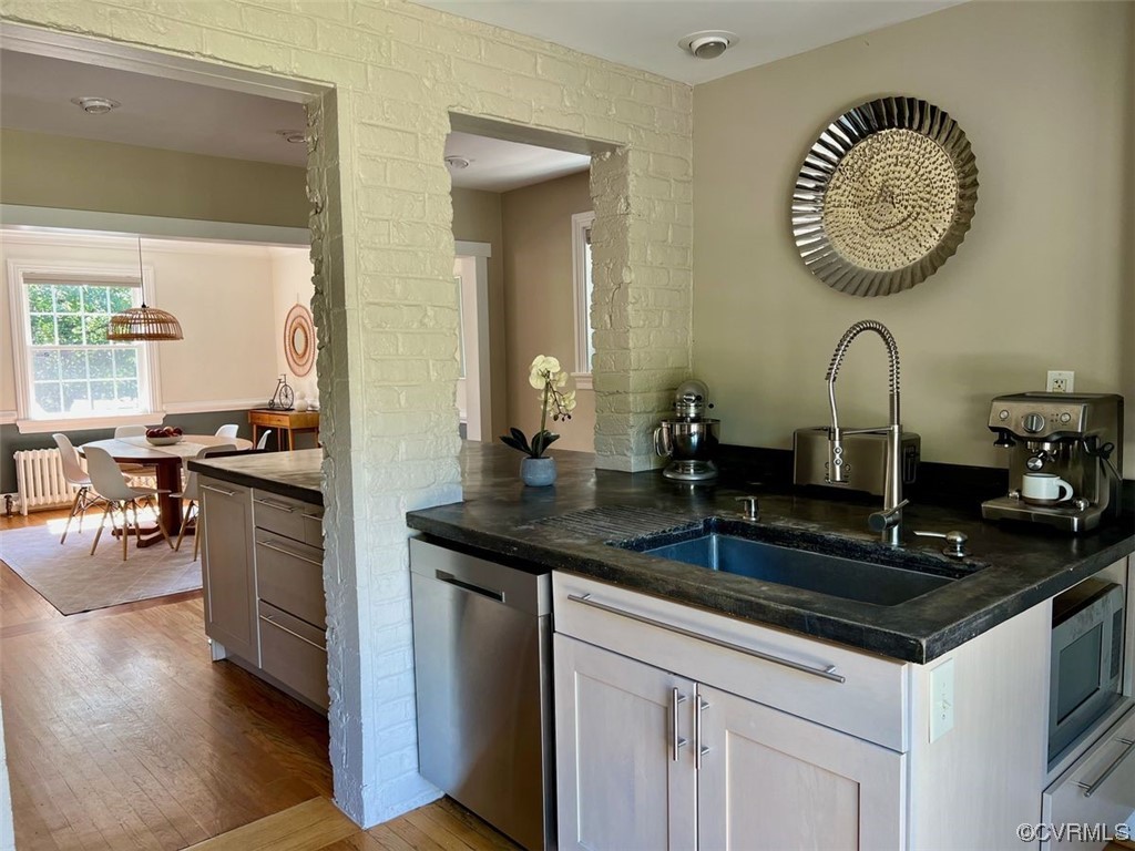 4009 Fauquier Avenue