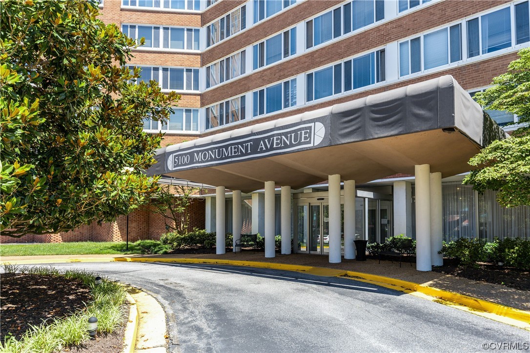 5100 Monument Avenue Unit: 508