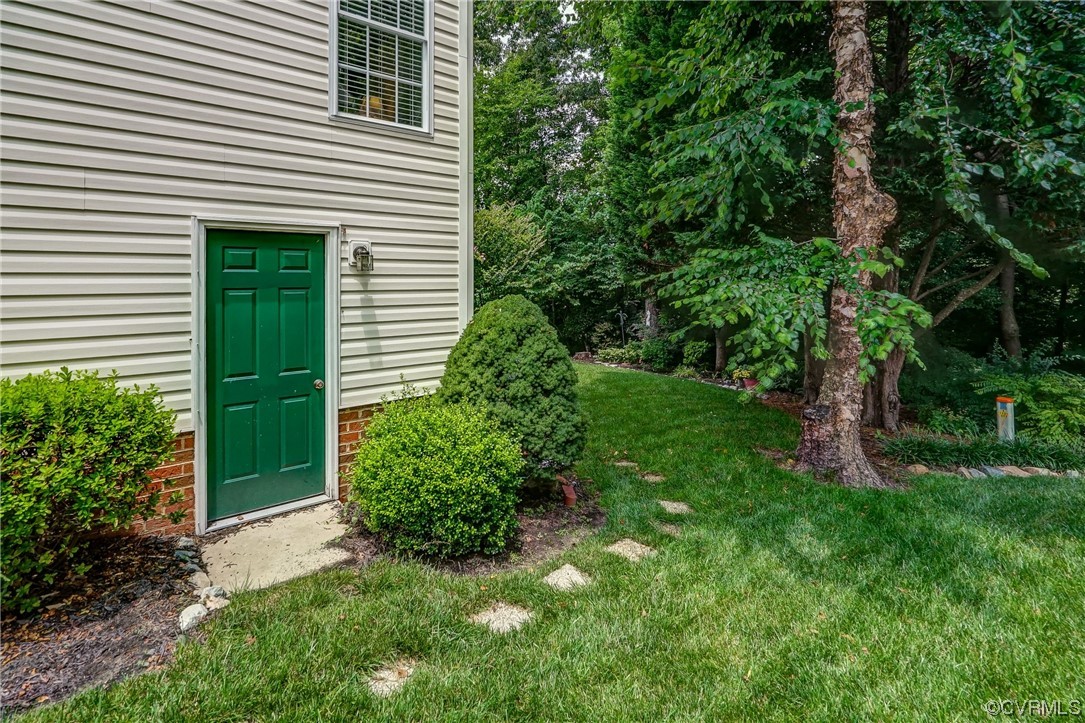 1425 St Thomas Drive