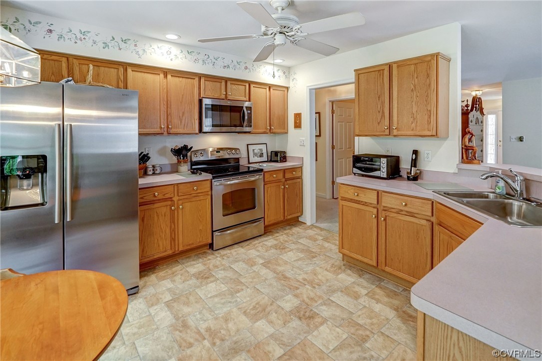 1425 St Thomas Drive