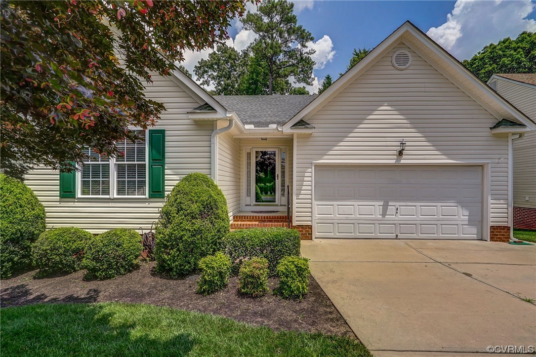 1425 St Thomas Drive