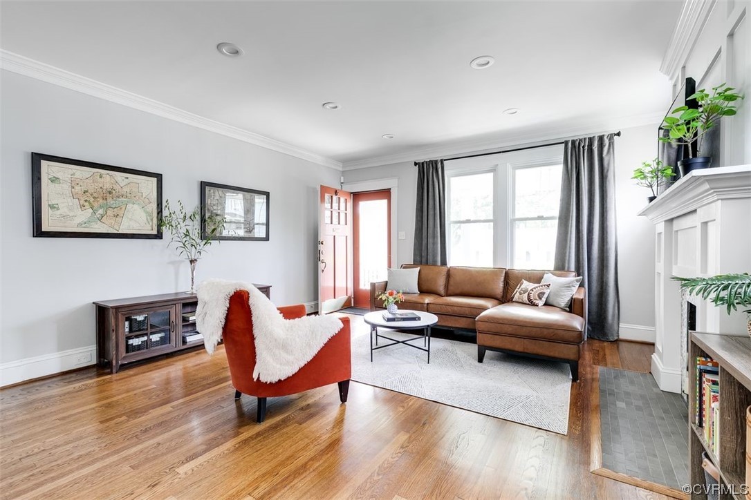 6806 Kensington Avenue