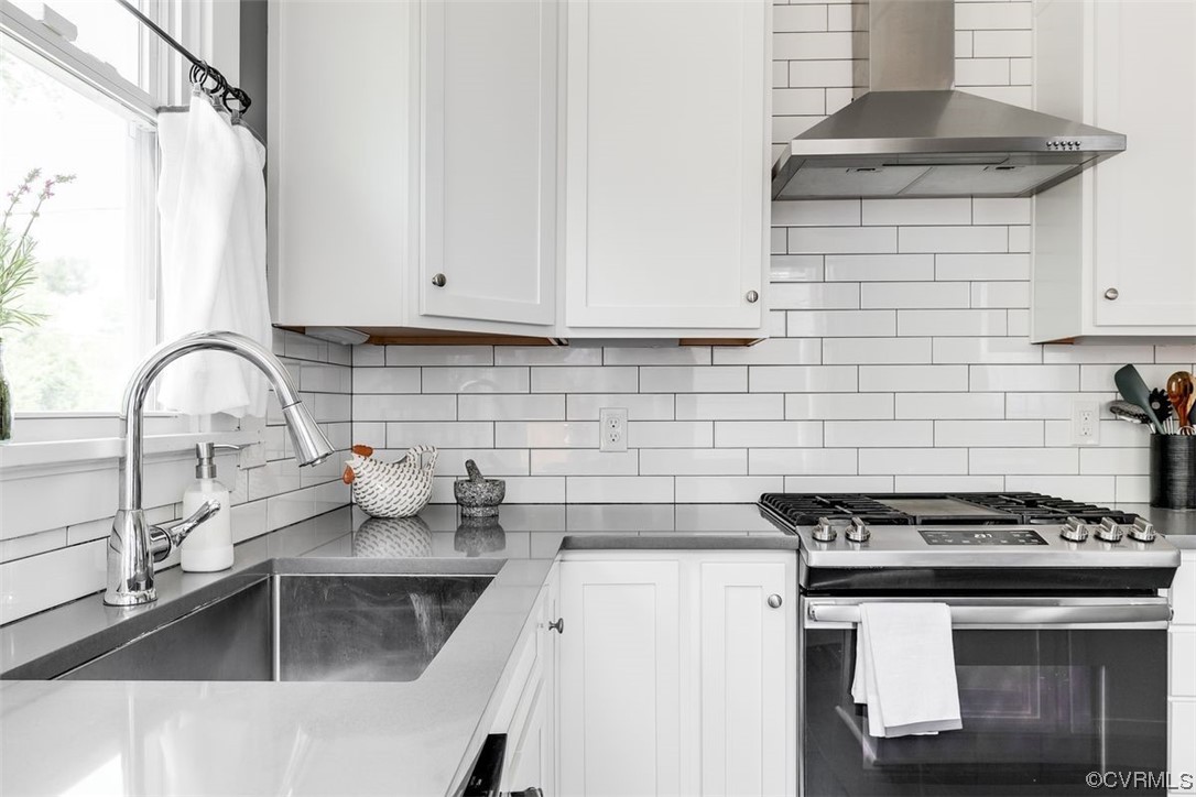 6806 Kensington Avenue