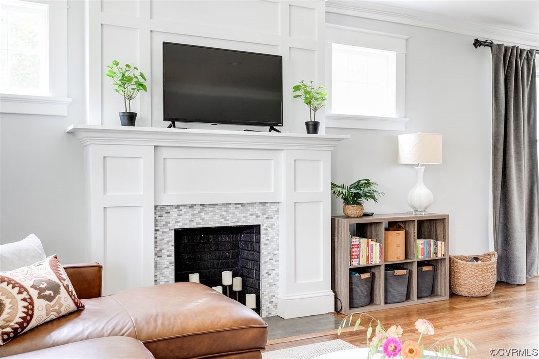 6806 Kensington Avenue