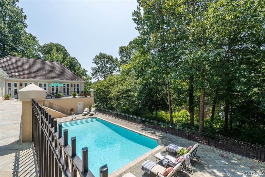 12709 Kelsey Pointe Court