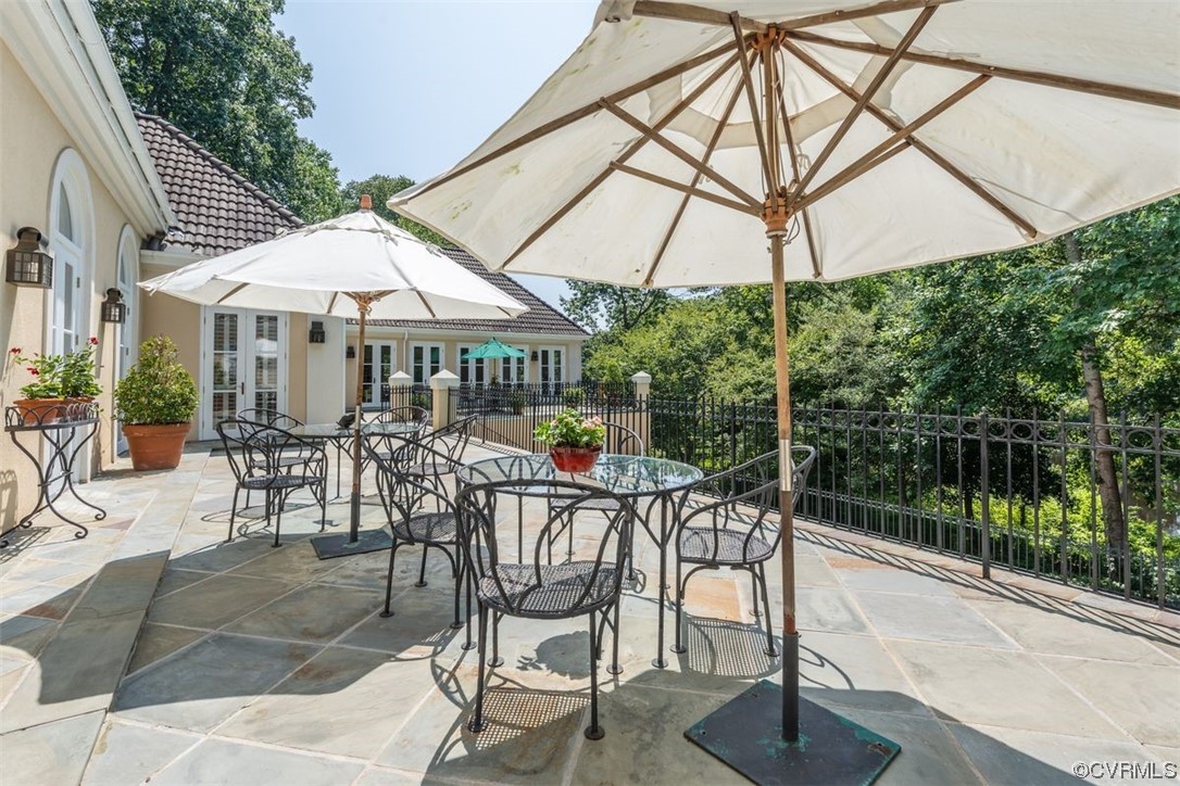 12709 Kelsey Pointe Court