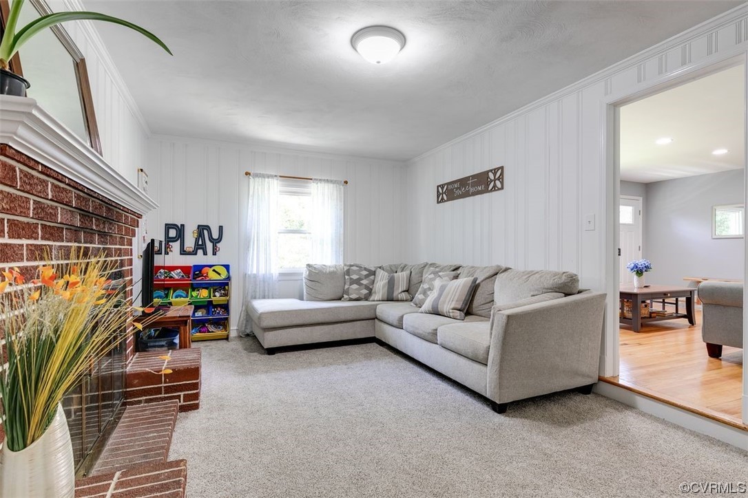 5252 Gravelbrook Drive