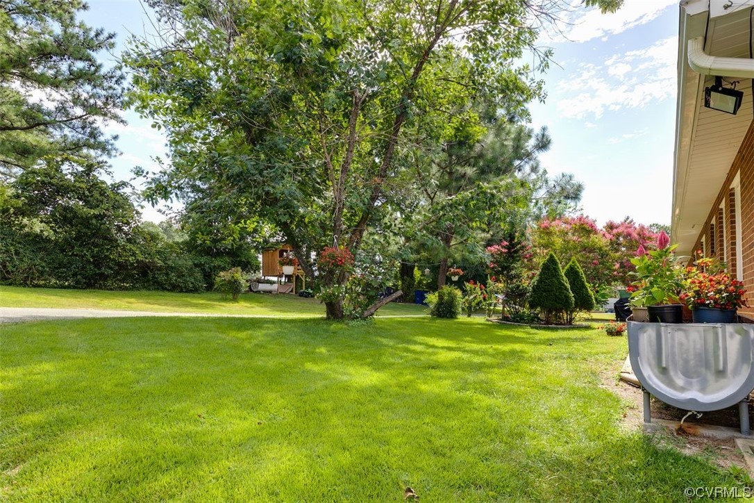5252 Gravelbrook Drive