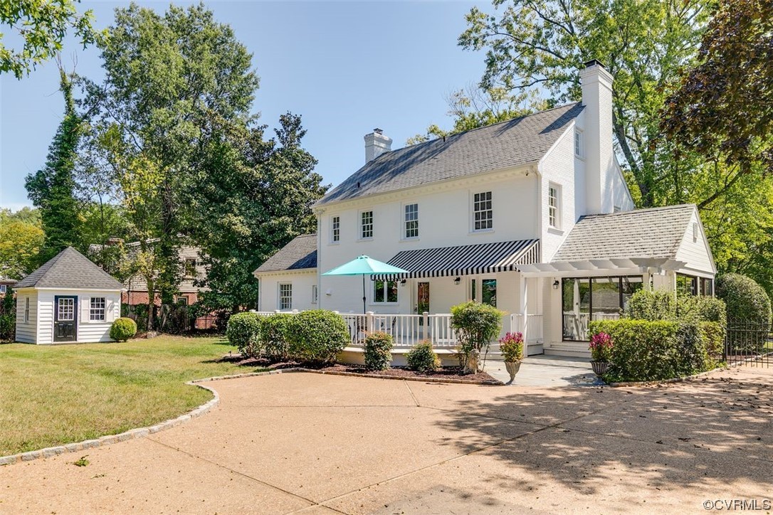 2 Canterbury Road