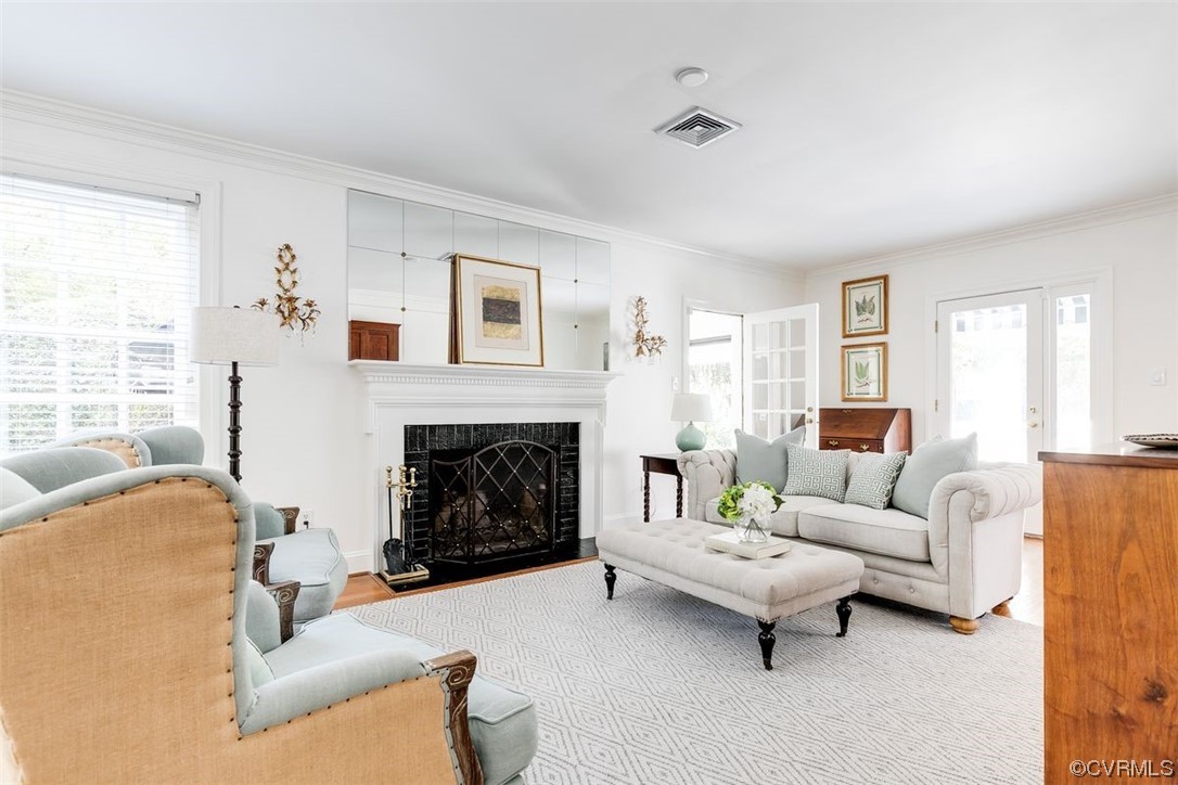 2 Canterbury Road