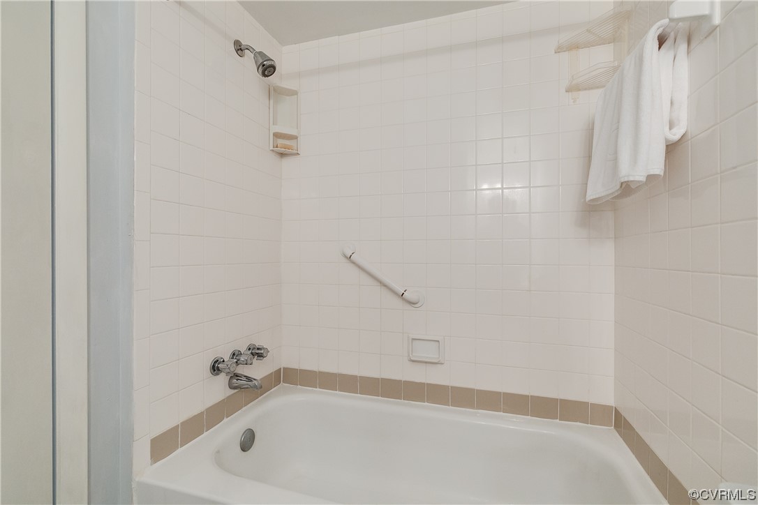 1509 Regency Woods Road Unit: 103
