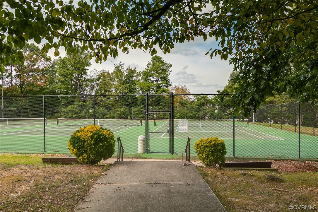 1509 Regency Woods Road Unit: 103