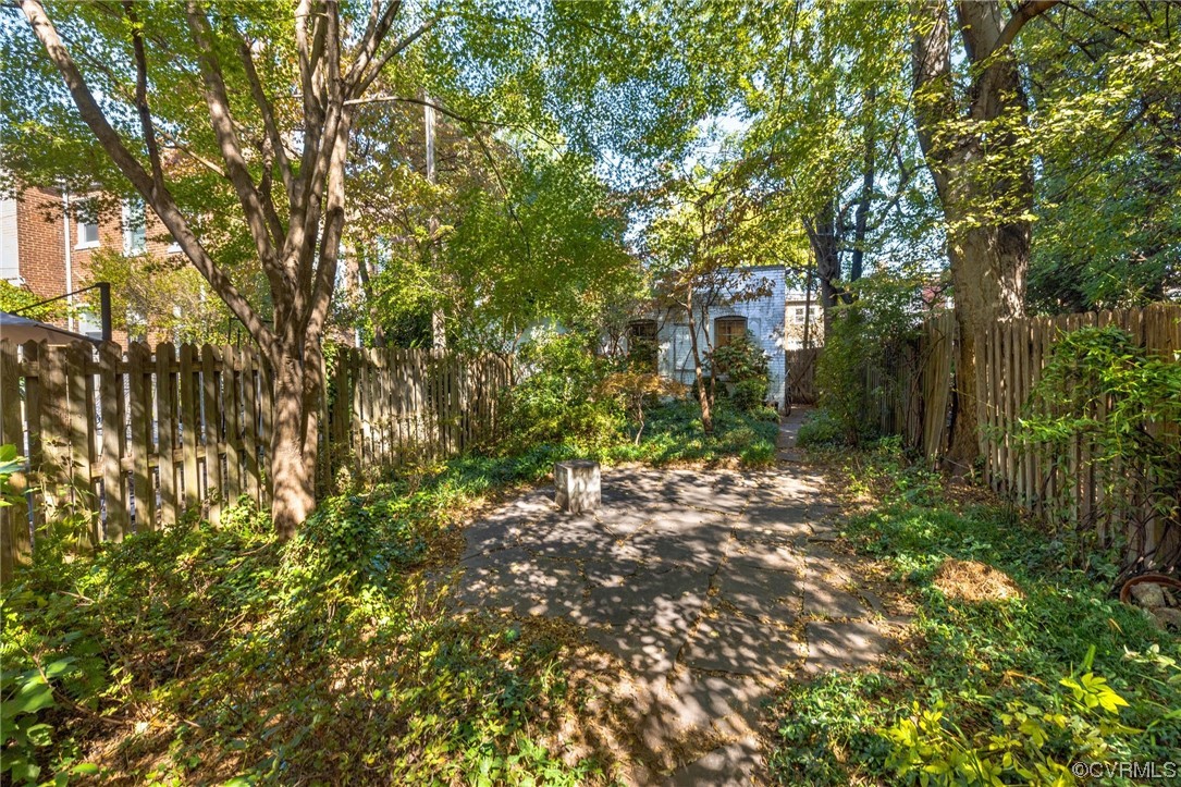 2018 Floyd Avenue