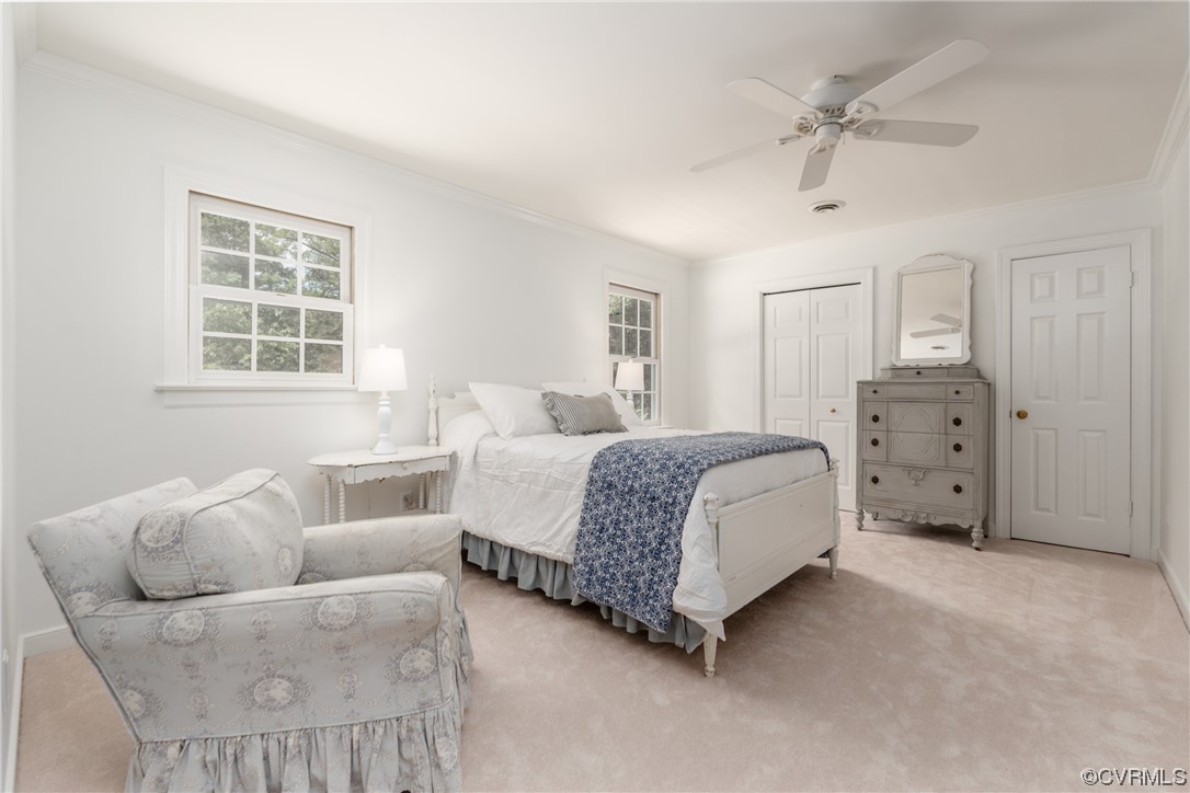 1720 Old Orchard Lane