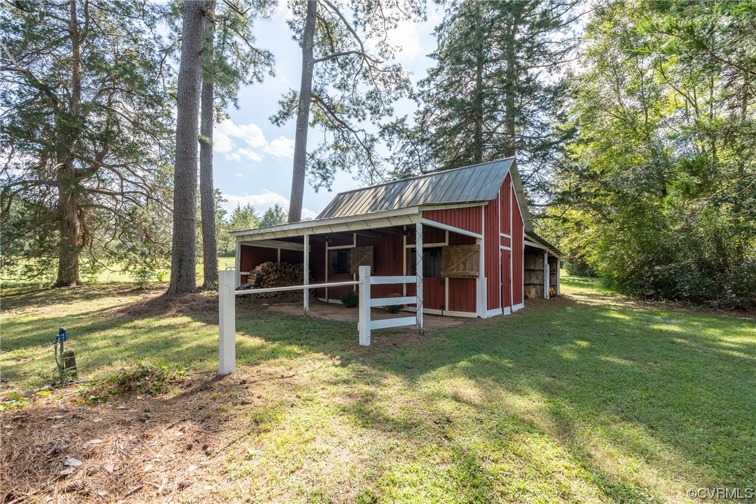 1720 Old Orchard Lane