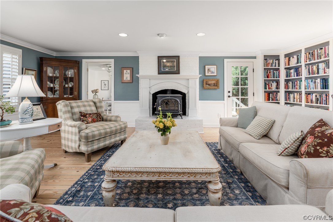 1720 Old Orchard Lane