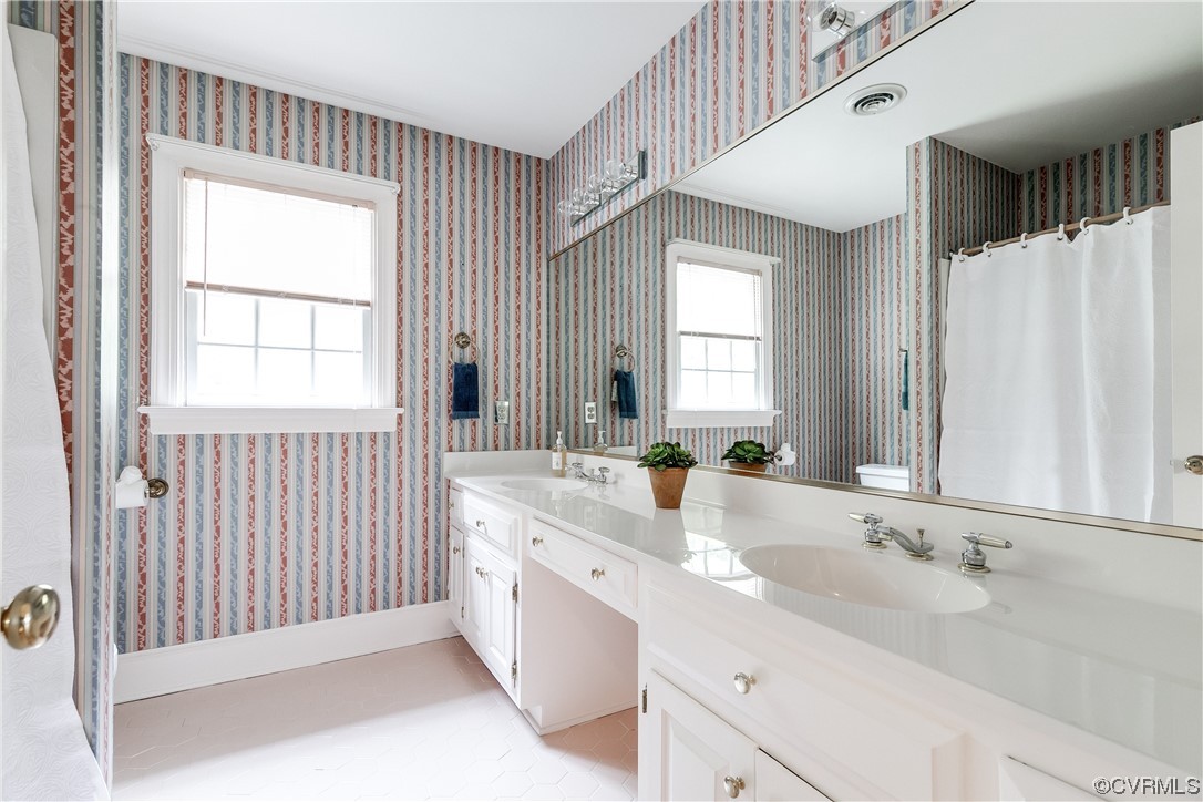 431 Dellbrooks Place