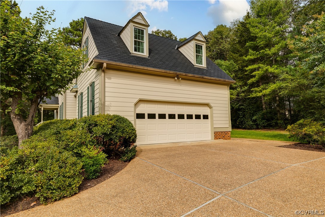 431 Dellbrooks Place