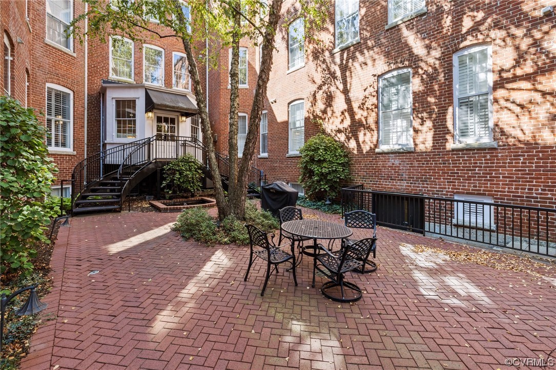 2620 Stuart Avenue Unit: UB01