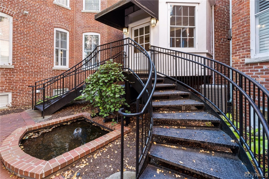 2620 Stuart Avenue Unit: UB01