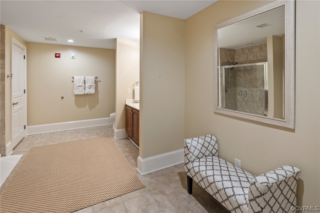 2620 Stuart Avenue Unit: UB01