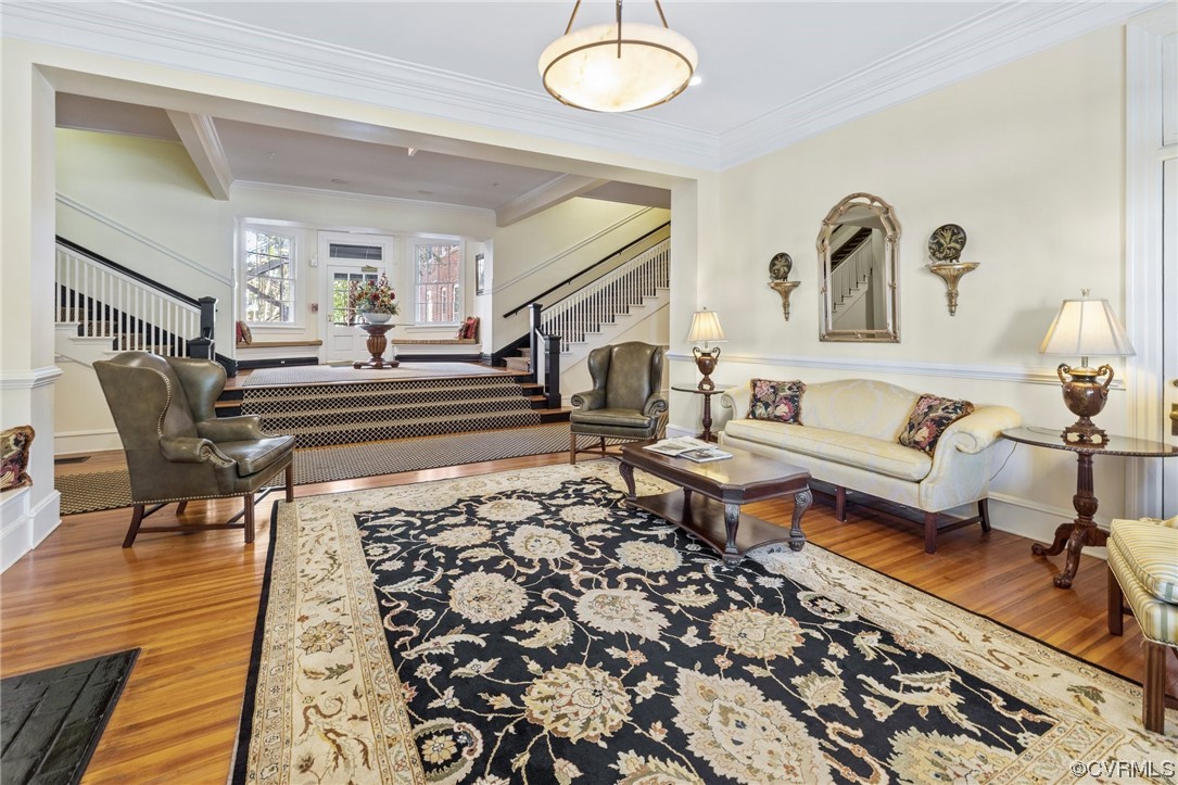 2620 Stuart Avenue Unit: UB01