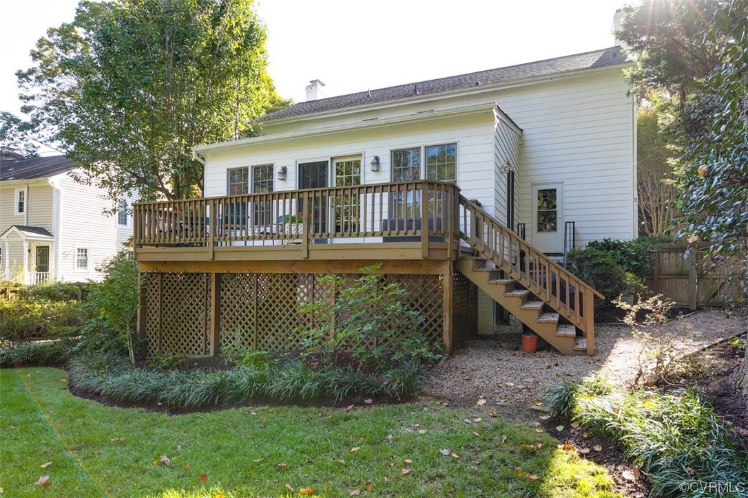 802 Lindsay Court