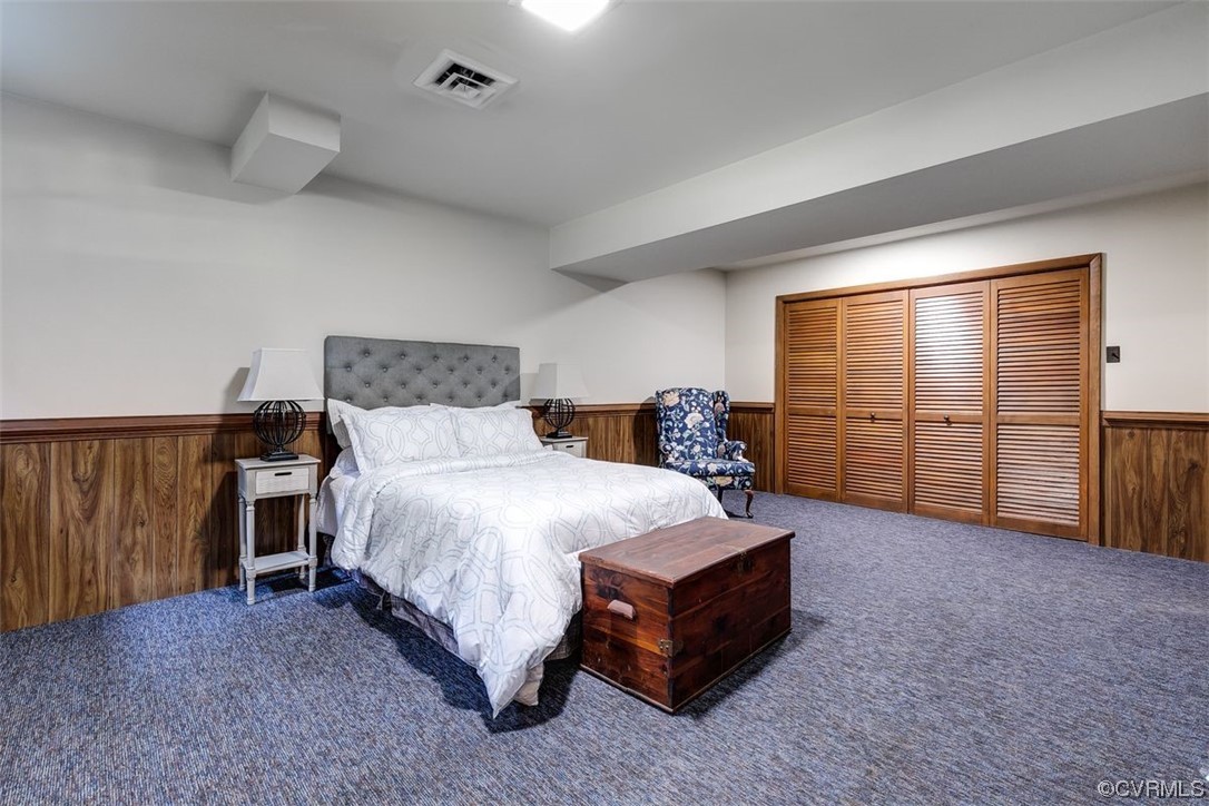 802 Lindsay Court