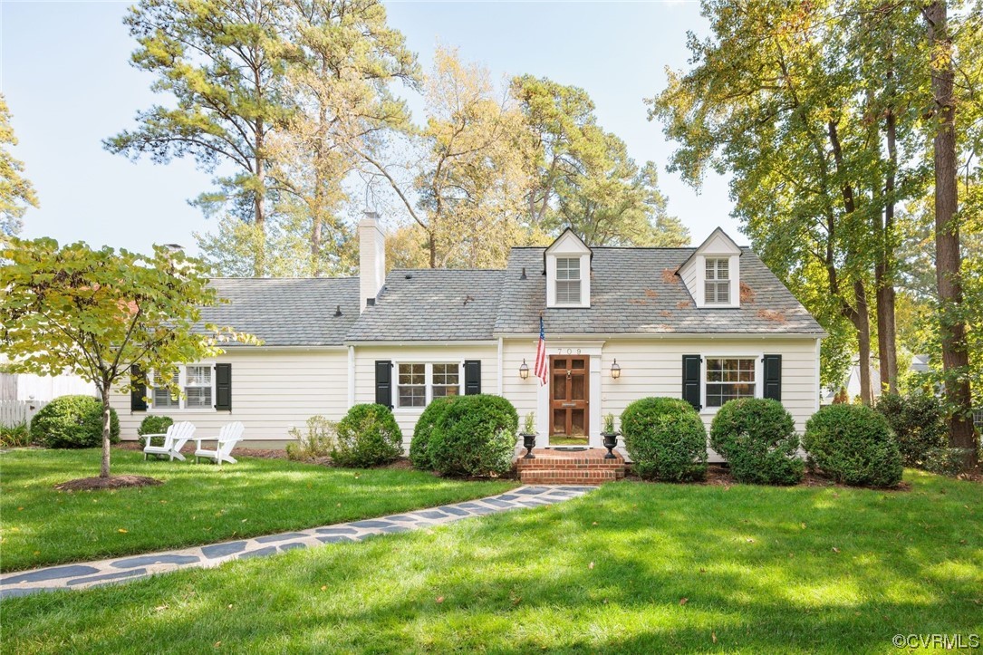 709 Spottswood Road