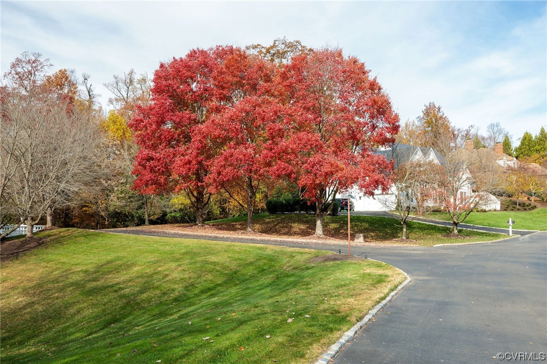 2 Mary View Drive