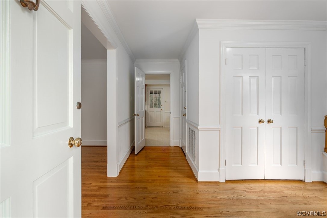 100 N Mooreland Road