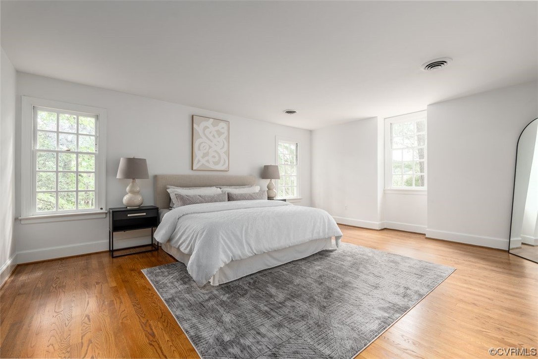 100 N Mooreland Road